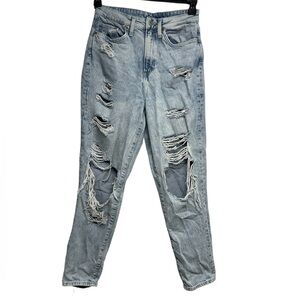 H&M Distressed Mom Jeans | Light Blue Denim | Size 6